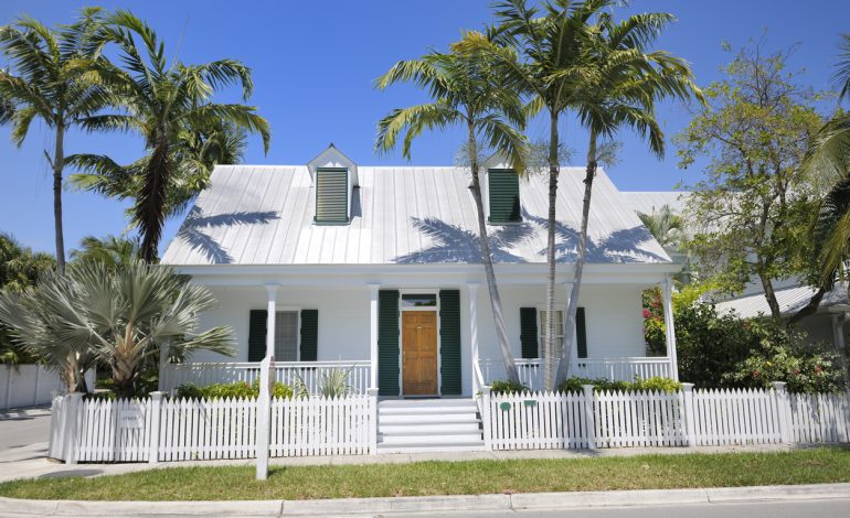 Top Exterior Paint Colors for Homes in Naples, Florida